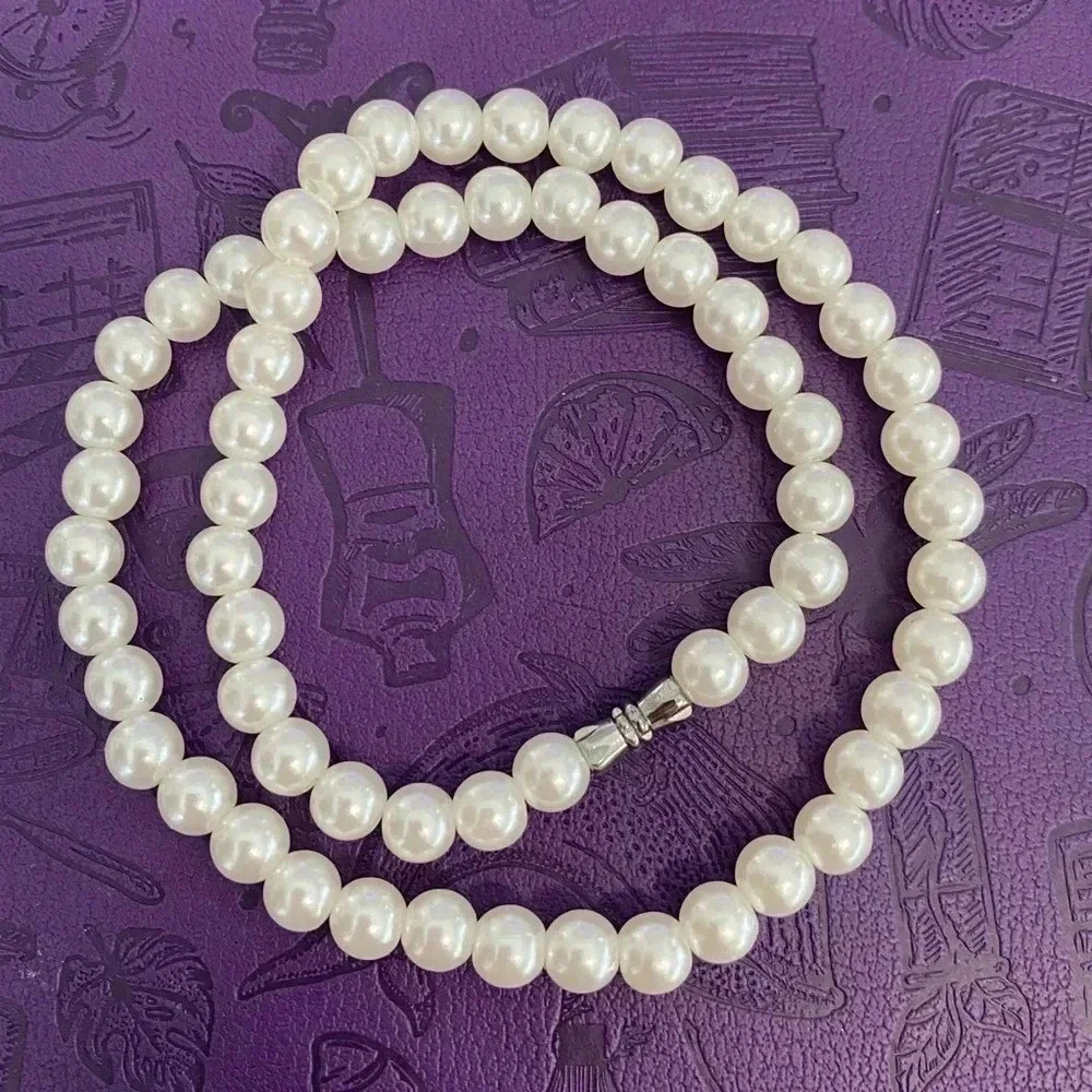 Classic Pearl Necklace With Gunmetal Grey Thread Barrel Clasp NEW